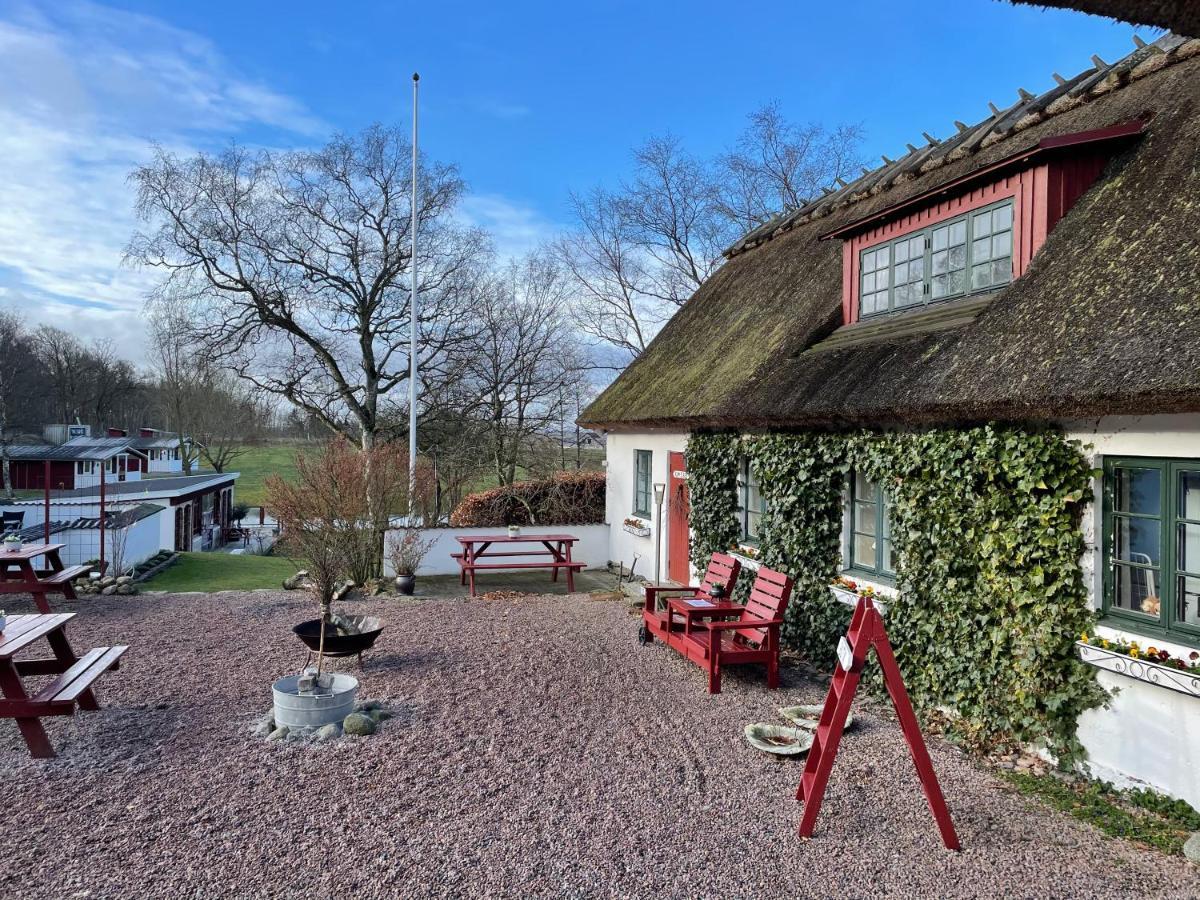 Husargårdens Bed&Breakfast Sjöbo Eksteriør bilde