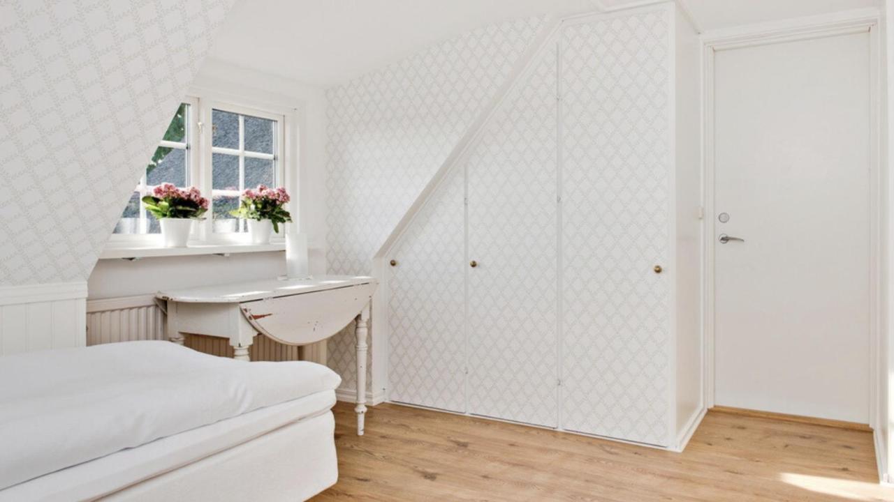 Husargårdens Bed&Breakfast Sjöbo Eksteriør bilde