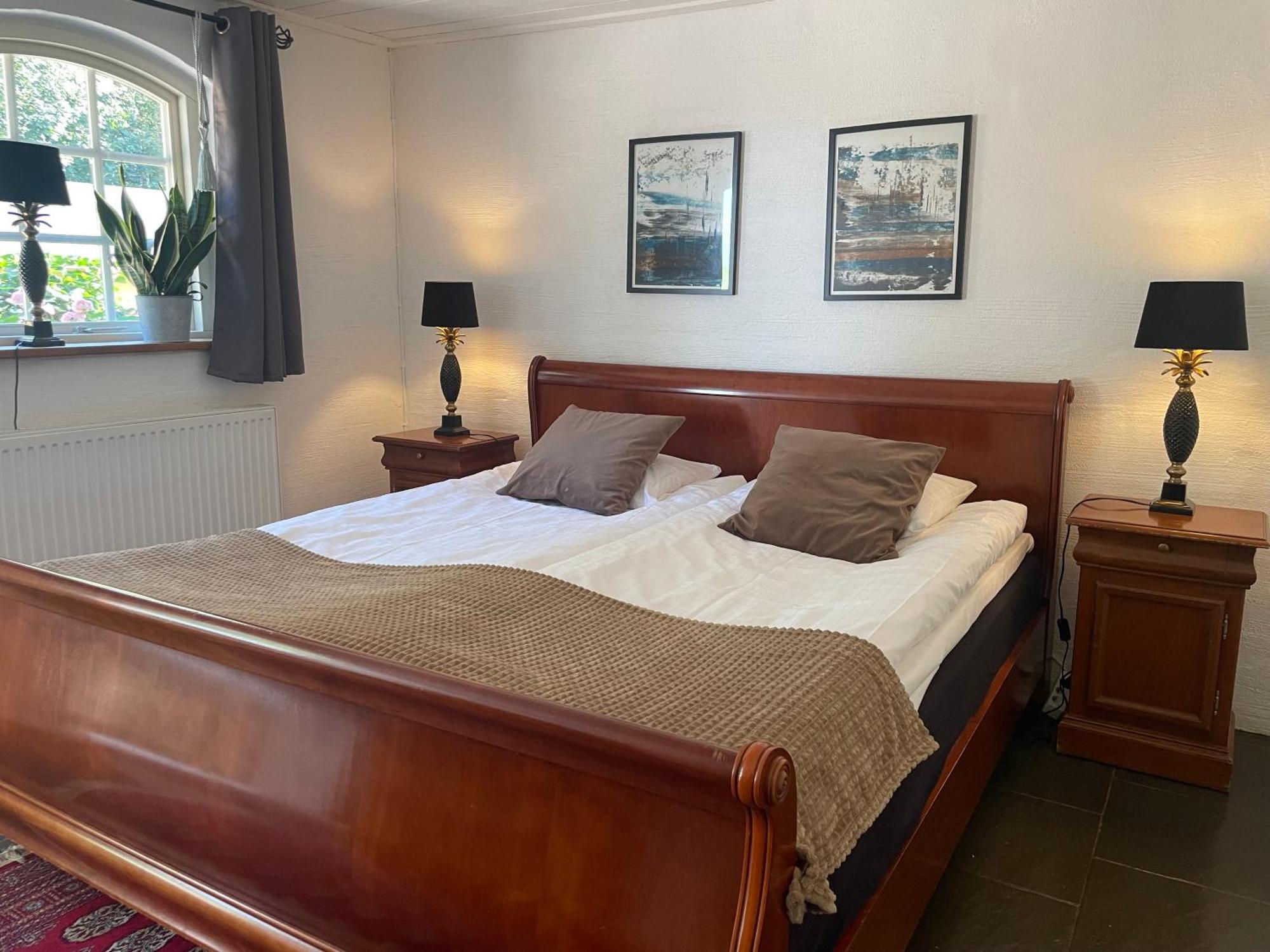 Husargårdens Bed&Breakfast Sjöbo Eksteriør bilde