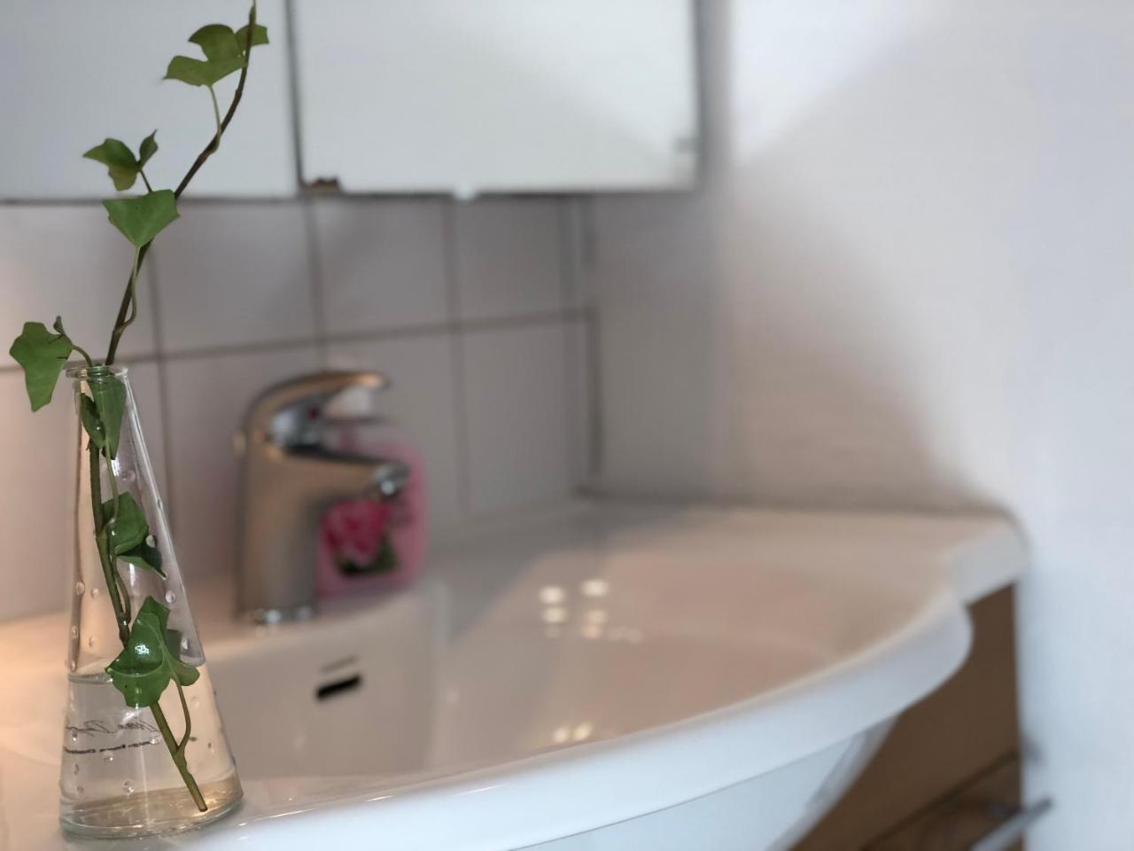 Husargårdens Bed&Breakfast Sjöbo Eksteriør bilde